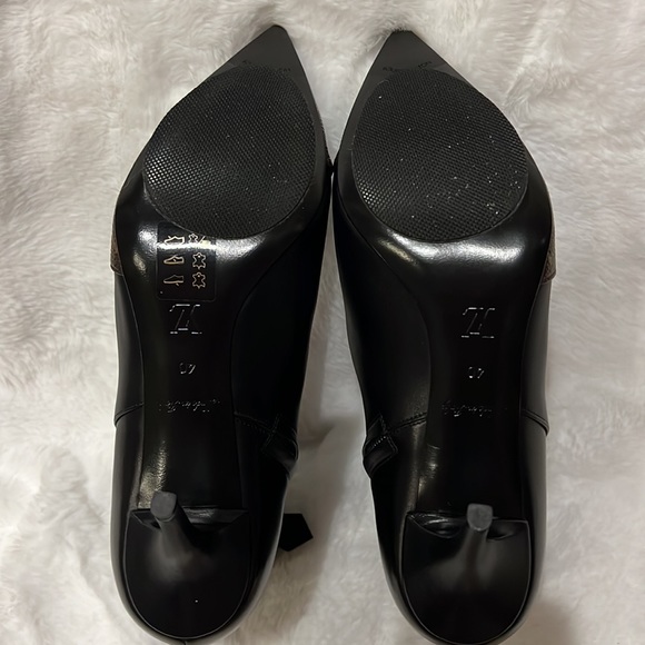Louis Vuitton Booties - Picture 10 of 11